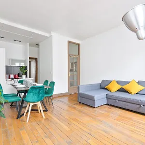 Apartamento Quartier Champs-elysees Free Netflix, París
