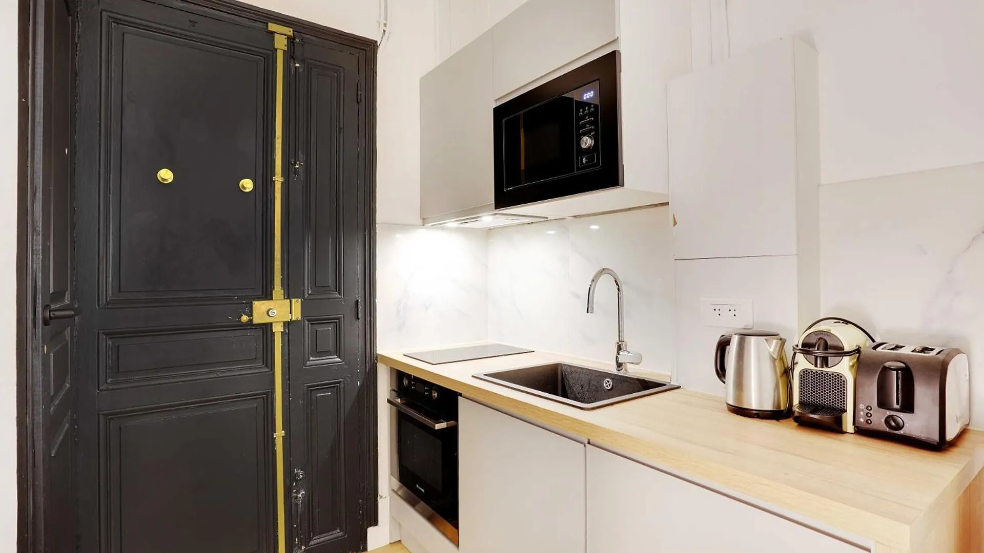 Cozy Studio 2P Next To Place De La Concorde Apartment Paris France